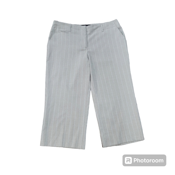 Bobby J Juniors Tan Stripped Wide Leg Low-Rise Bermuda Dress Shorts Size 7/8. - Picture 1 of 10